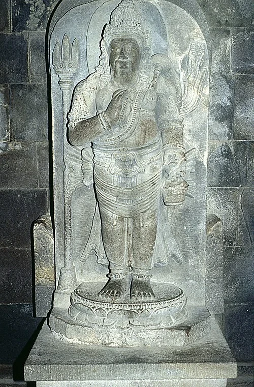 Le divin enseignant — Prambanan Temple