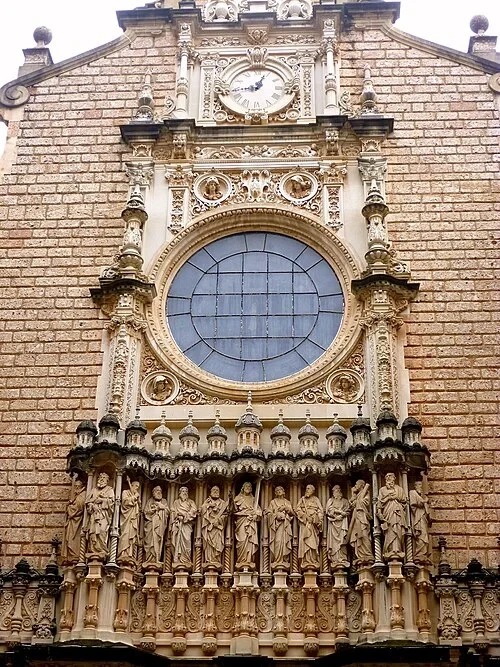 La façade de la basilique — Santa Maria de Montserrat