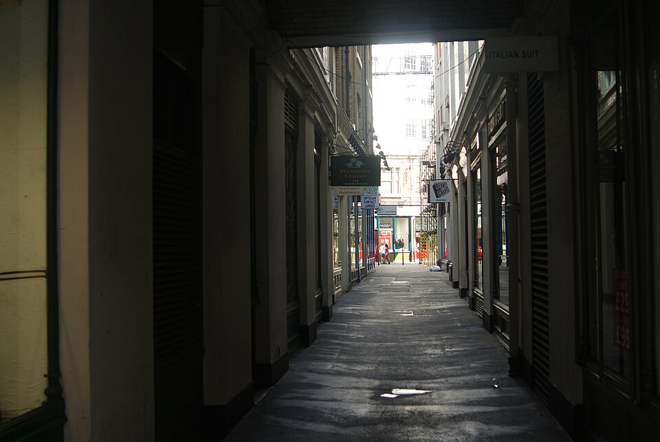 Bull's Head Passage