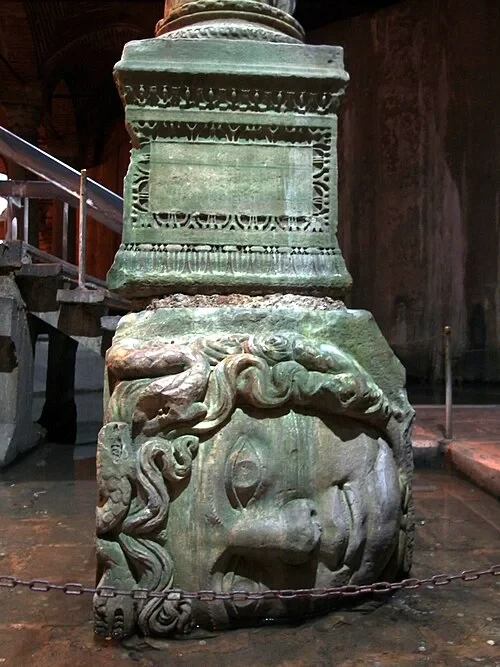 Sideways Medusa Head
