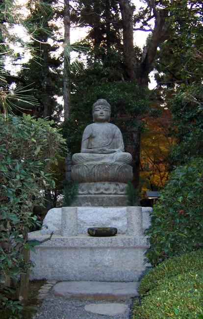 Sitting Buddha — Ryōan-ji audio guide stop