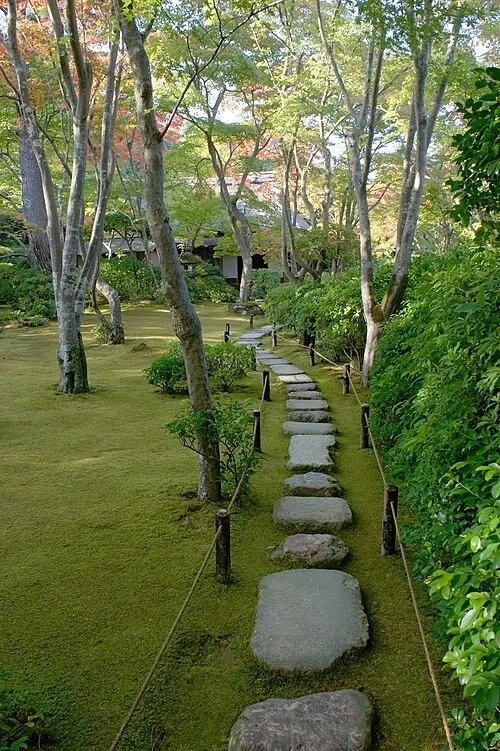 Le sentier du jardin de mousse — Ōkōchi Sansō