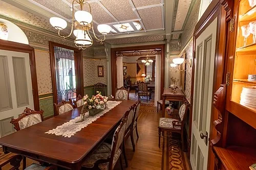 La salle à manger formelle — Winchester Mystery House