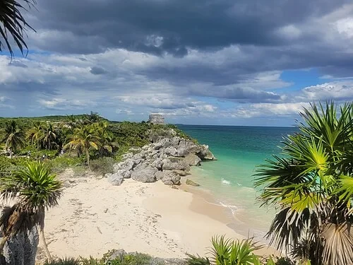 Plage de Tulum — Tulum Archaeological Site