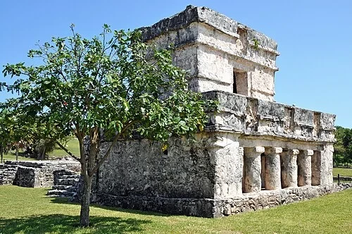 Temple des Fresques — Tulum Archaeological Site