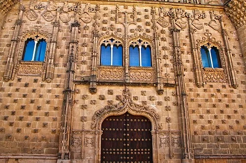 Dettagli in Pietra Ornamentale