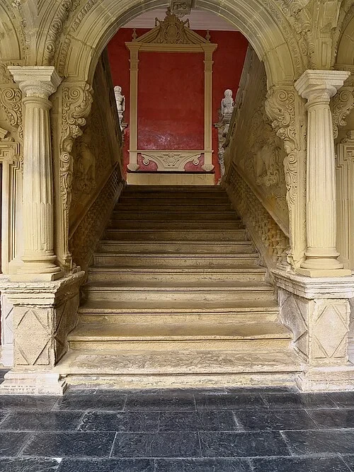 L'Escalier Impérial — Palacio de Jabalquinto