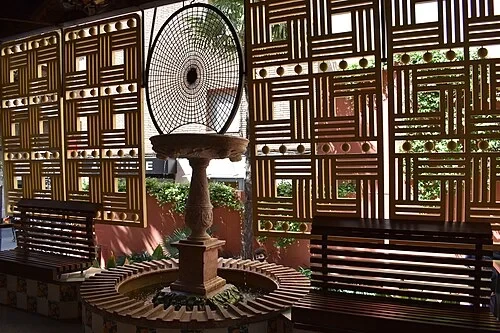 La Tribuna — Casa Vicens