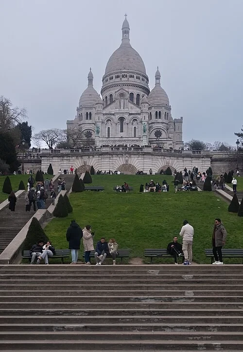 La Silhouette Blanche — Basilique du Sacré-Cœur de Montmartre