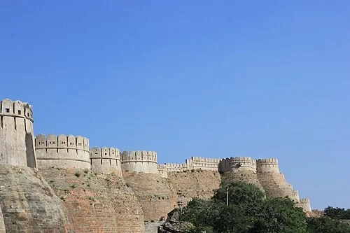 Mur de fortification extérieur — Kumbhalgarh Fort