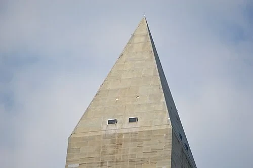Le Pyramidion — Washington Monument