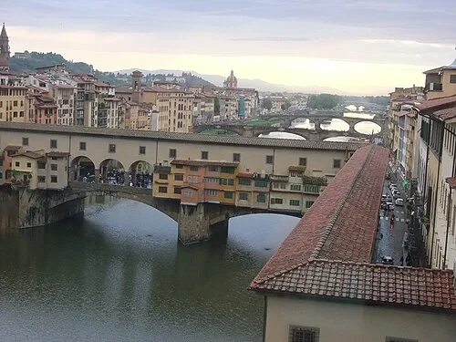 Le Corridor de Vasari — Ponte Vecchio