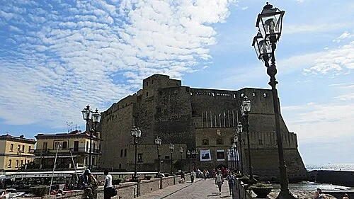 Insel Megaride — Castel dell'Ovo