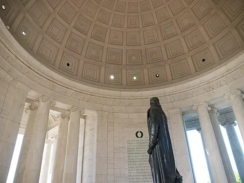 L'inscription de la frise — Jefferson Memorial