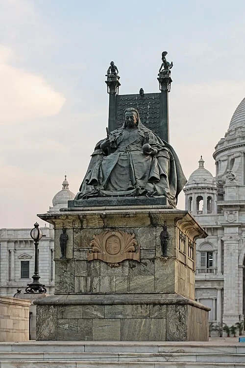 Sa Majesté la Reine-Impératrice Victoria — Victoria Memorial