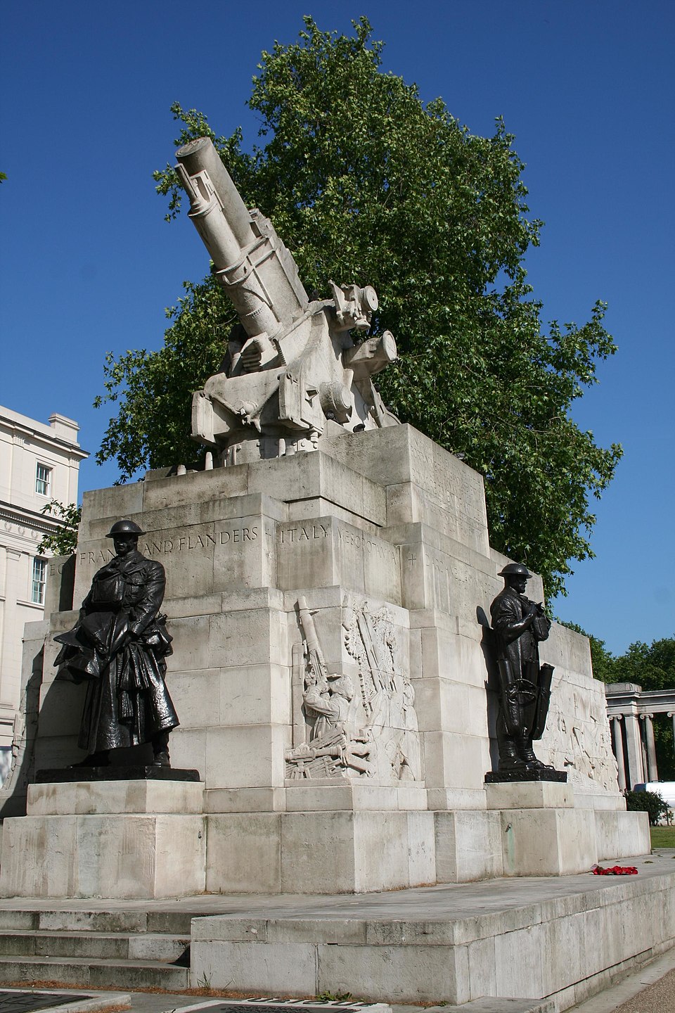 Das Artillerie-Denkmal