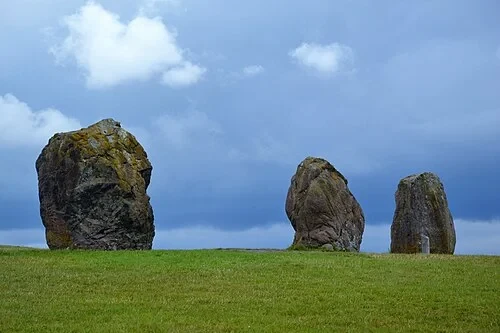 Le grand cercle de pierres — Newgrange