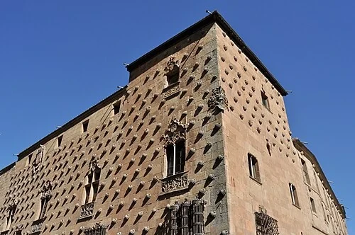 La tour tronquée