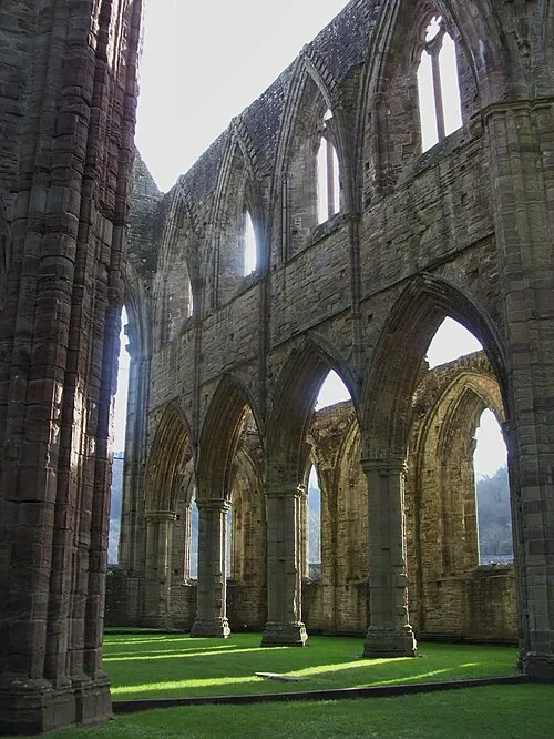 Les Grandes Arcades — Tintern Abbey