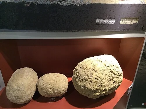 Sphères de pierre préhistoriques — Ġgantija