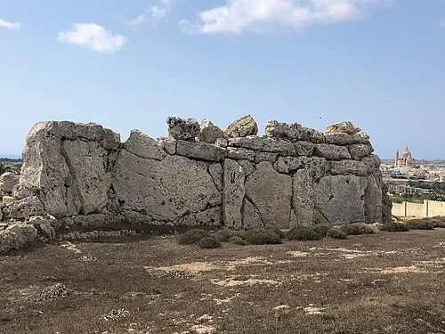 Le mur du géant — Ġgantija