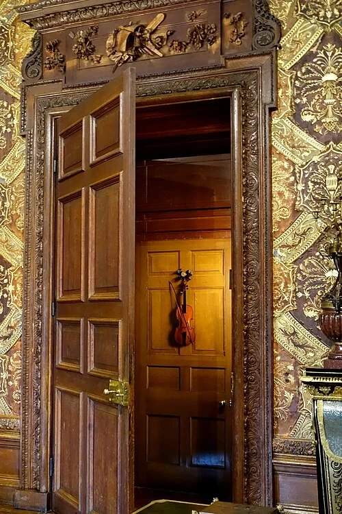 La Porte au Violon — Chatsworth House