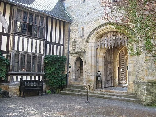 La cour intérieure — Hever Castle