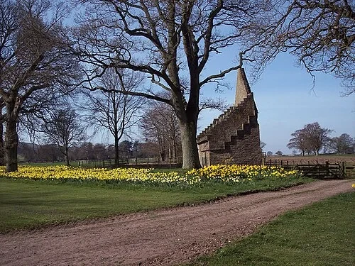 Le sentier du colombier — Glamis Castle