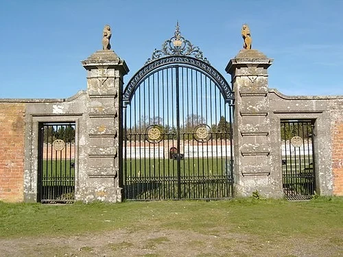 Le Jardin Clos — Glamis Castle