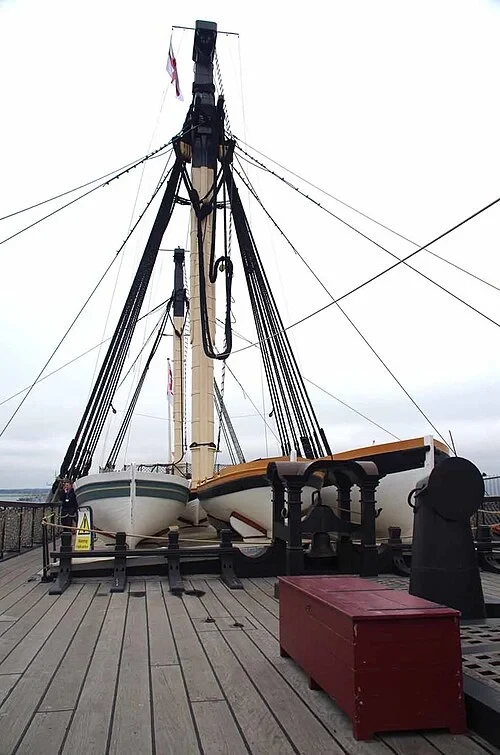 Les embarcations de la flotte — HMS Victory