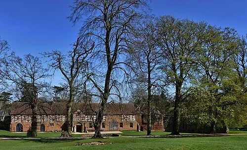 Les Écuries Tudor — Kenilworth Castle