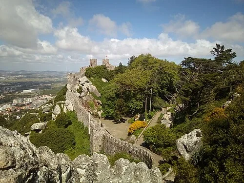 La Place d'Armes — Castelo dos Mouros