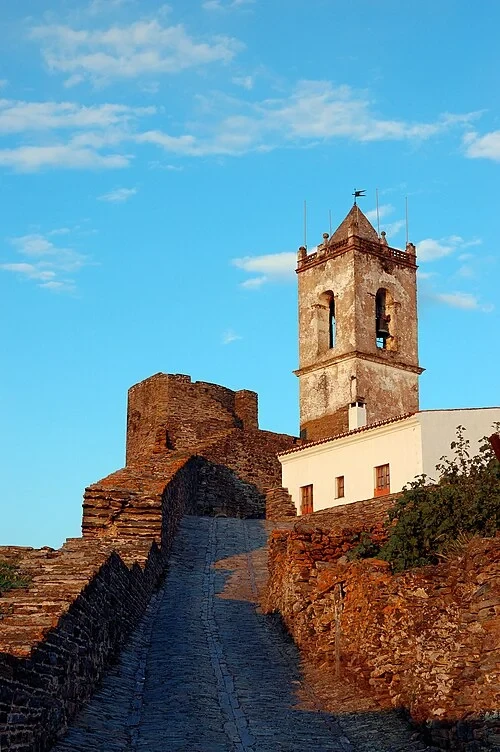 Cloche de la Tour de l'Horloge — Castelo de Monsaraz