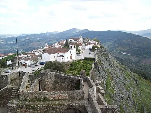 Vue sur le périmètre du village — Castelo de Marvão