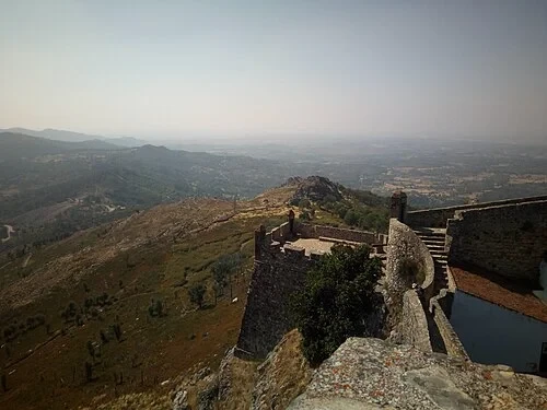 Les remparts de l'aile ouest — Castelo de Marvão