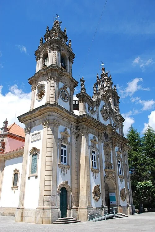 La Façade du Sanctuaire — Santuário de Nossa Senhora dos Remédios