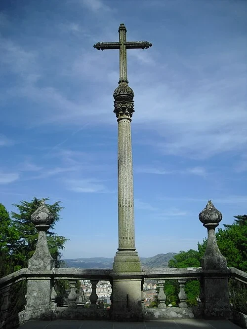 La Croix de Pierre — Santuário de Nossa Senhora dos Remédios