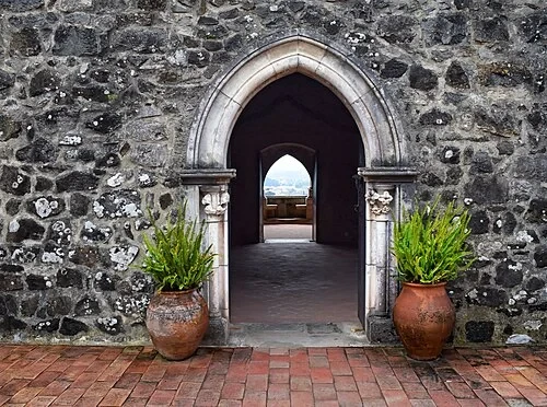 The Palace Archway — Castelo de Leiria audio guide stop