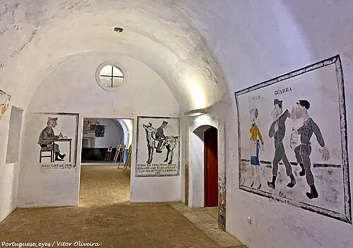 Peintures murales de la salle de la garnison — Forte de Nossa Senhora da Graça