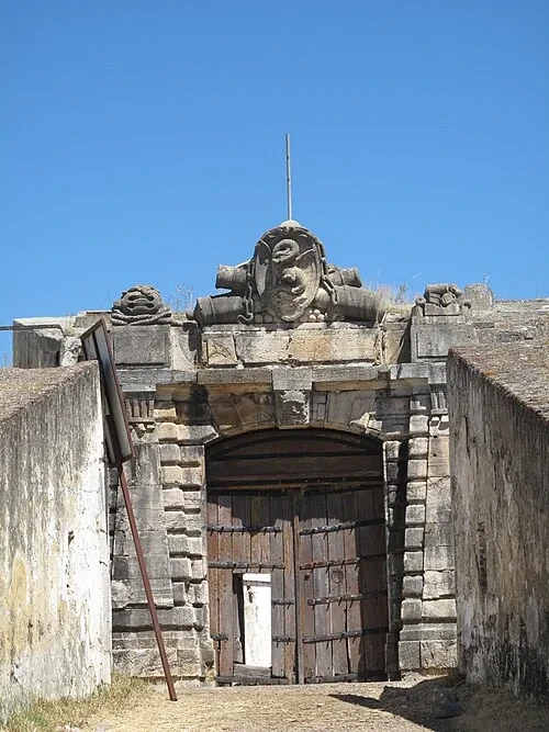 Carvings of the Dragon Gate