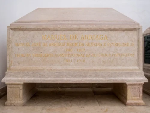 Tombe de Manuel de Arriaga — Igreja de Santa Engrácia