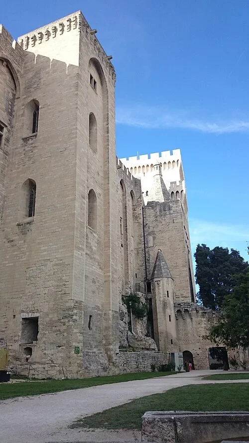 L'Aile du Consistoire — Palais des Papes