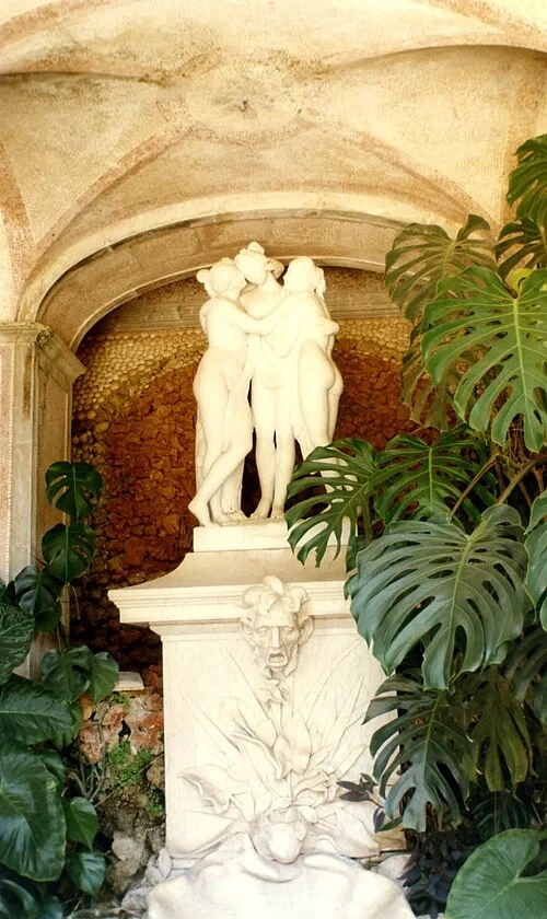 Les Trois Grâces — Palácio de Estói