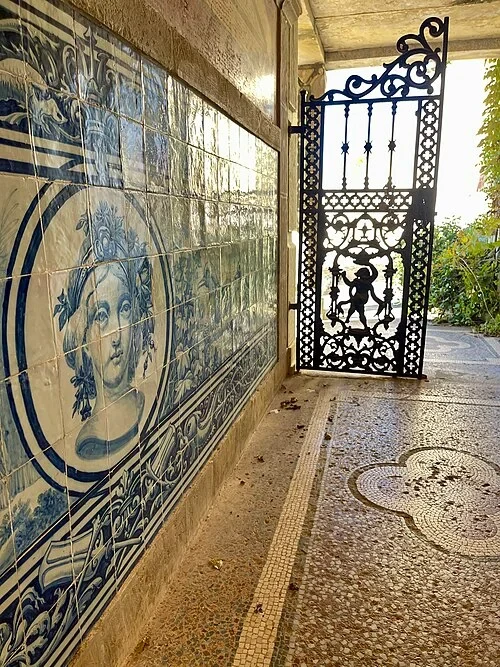 The Tiled Gallery