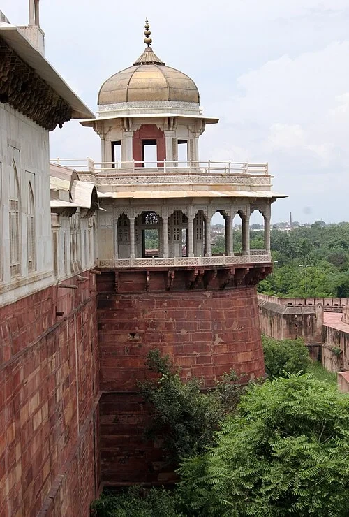 The Octagonal Tower — Agra Fort audio guide stop
