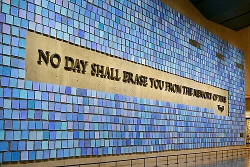 Le Mur du Mémorial — National September 11 Memorial & Museum