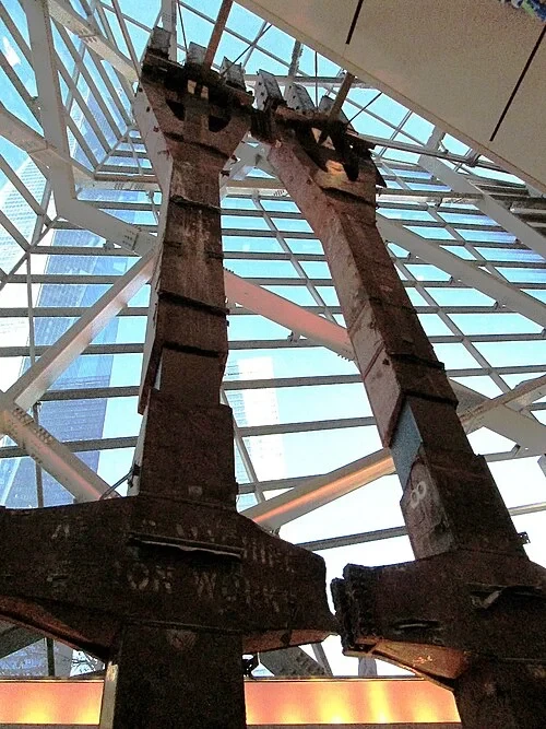 Les Tridents d'acier — National September 11 Memorial & Museum