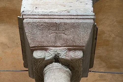 The Carved Column Capital — Aya İrini audio guide stop