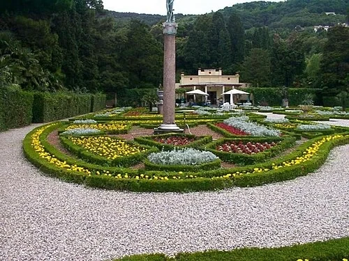 The Monumental Garden Column — Castello di Miramare audio guide stop