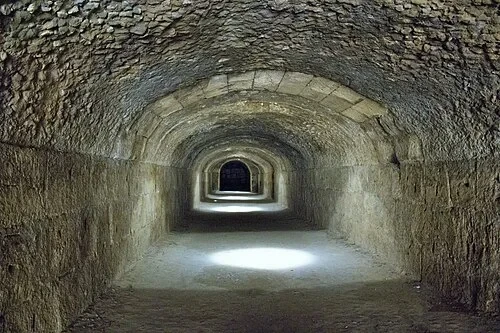 L'hypogée sombre